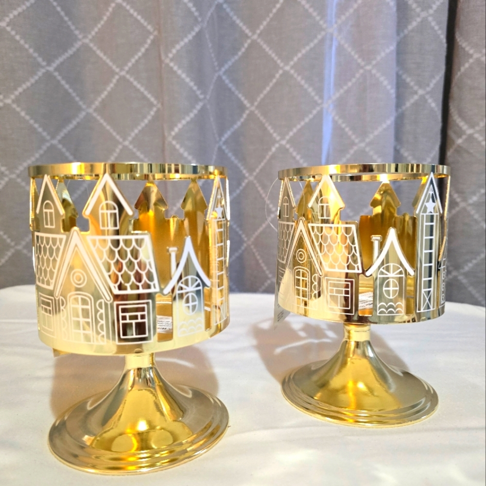 Holidays Candle Holders Set of 2